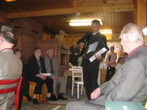 Partasen Joukon syntymäpäivillä vieraana Pekka Räty